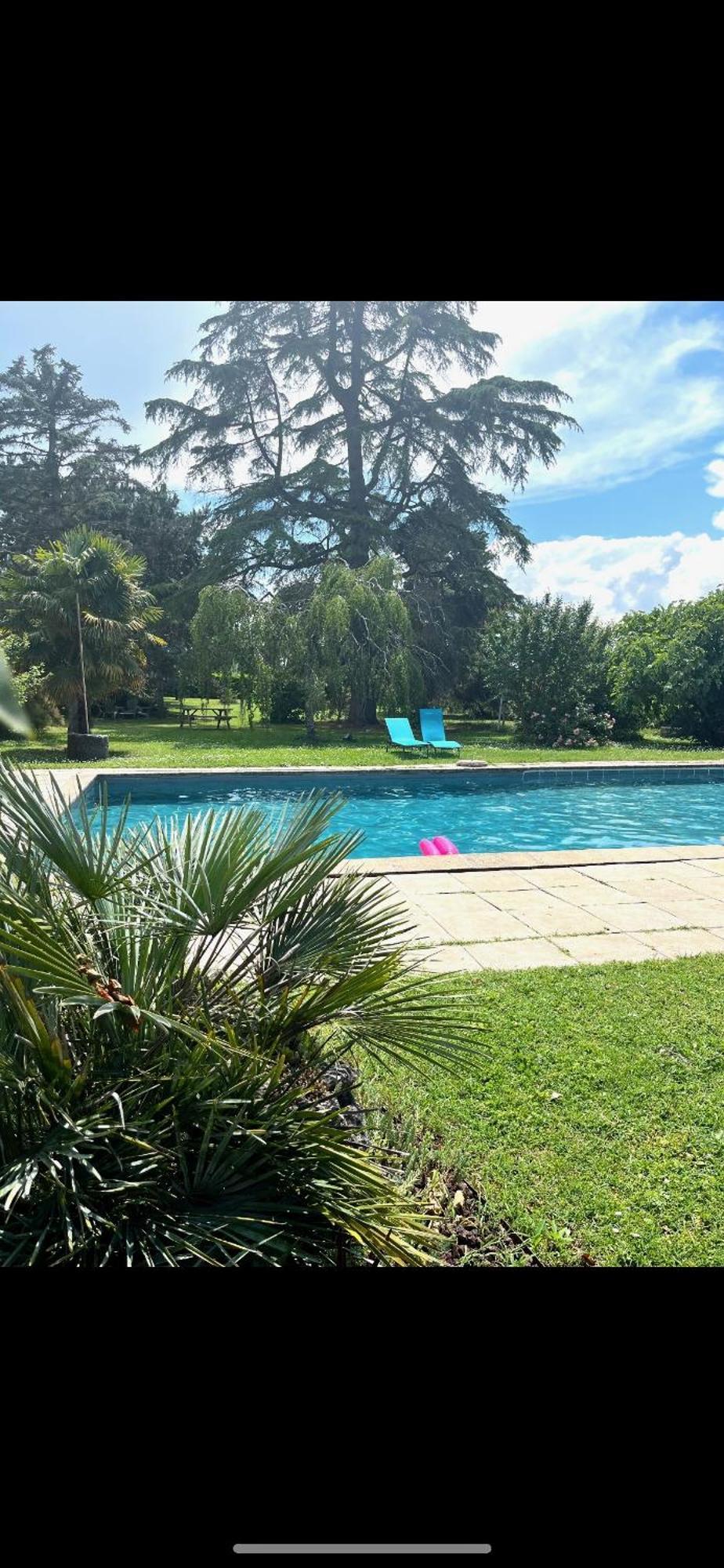 Gite Cocooning Avec Piscine Bouge-Chambalud Exterior foto